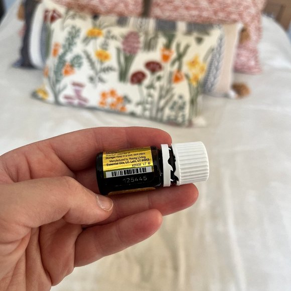 Young Living Myrrh Essential Oil - Picture 2 of 2